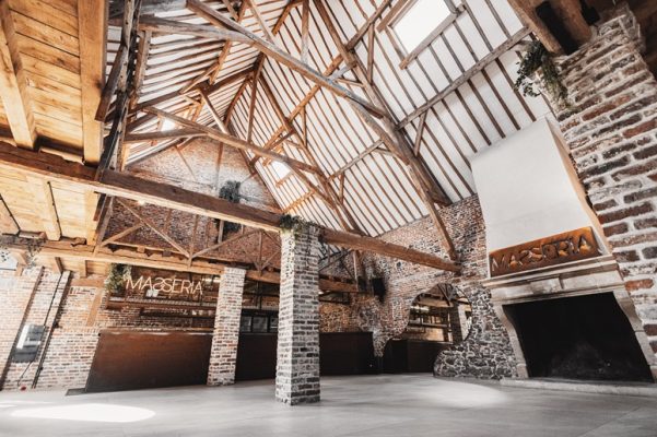 Salle et bar - La Masseria